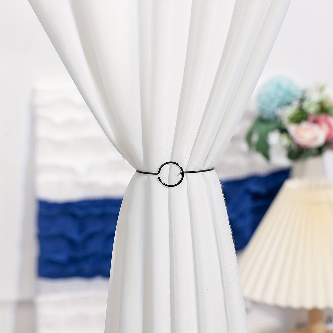 Hajmira bo'sh dizayni bilan alyuminiy pardozni ushlab turuvchi, uy bezaklari uchun zamonaviy bog'lam