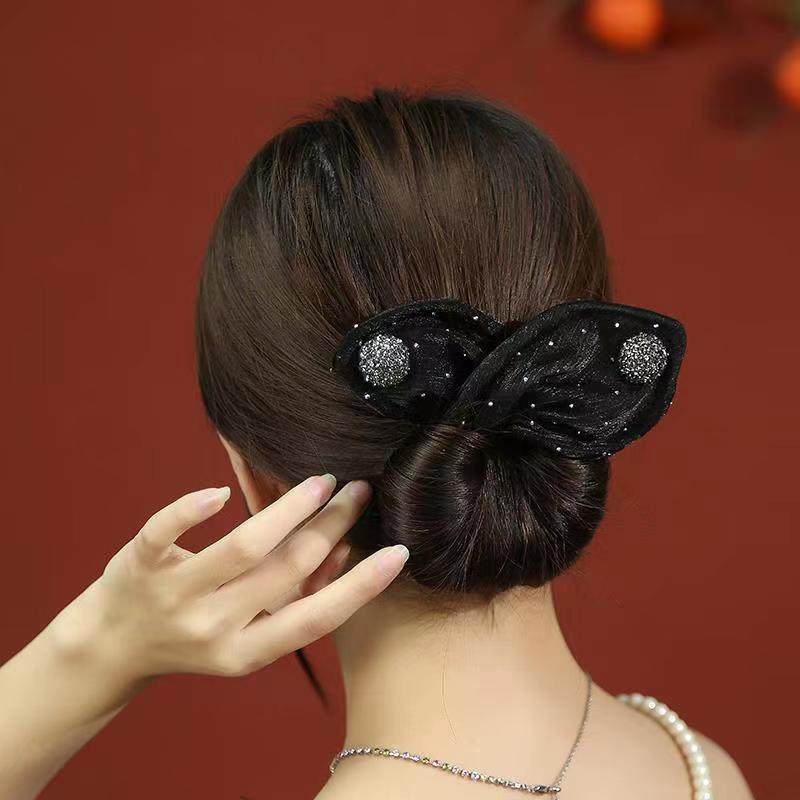Black Bow Hair Clip with Sparkling Embellishments for Women Valentine’s Day Party Accessory