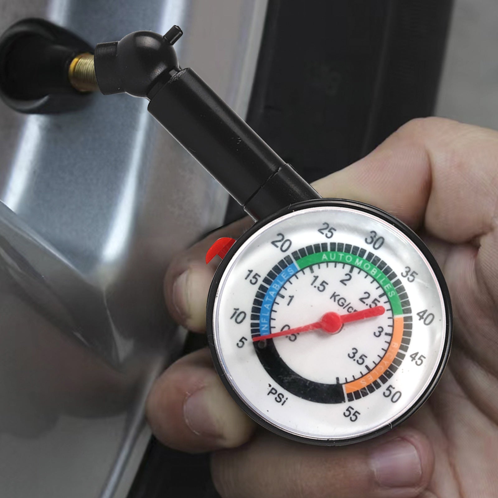 High Precision Car Tire Pressure Gauge for Monitoring and Measurement