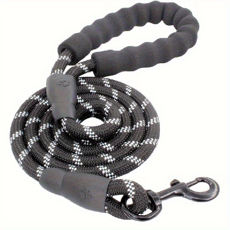 Reflective Nylon Dog Leash for Medium and Large Dogs with Stripes Pattern
