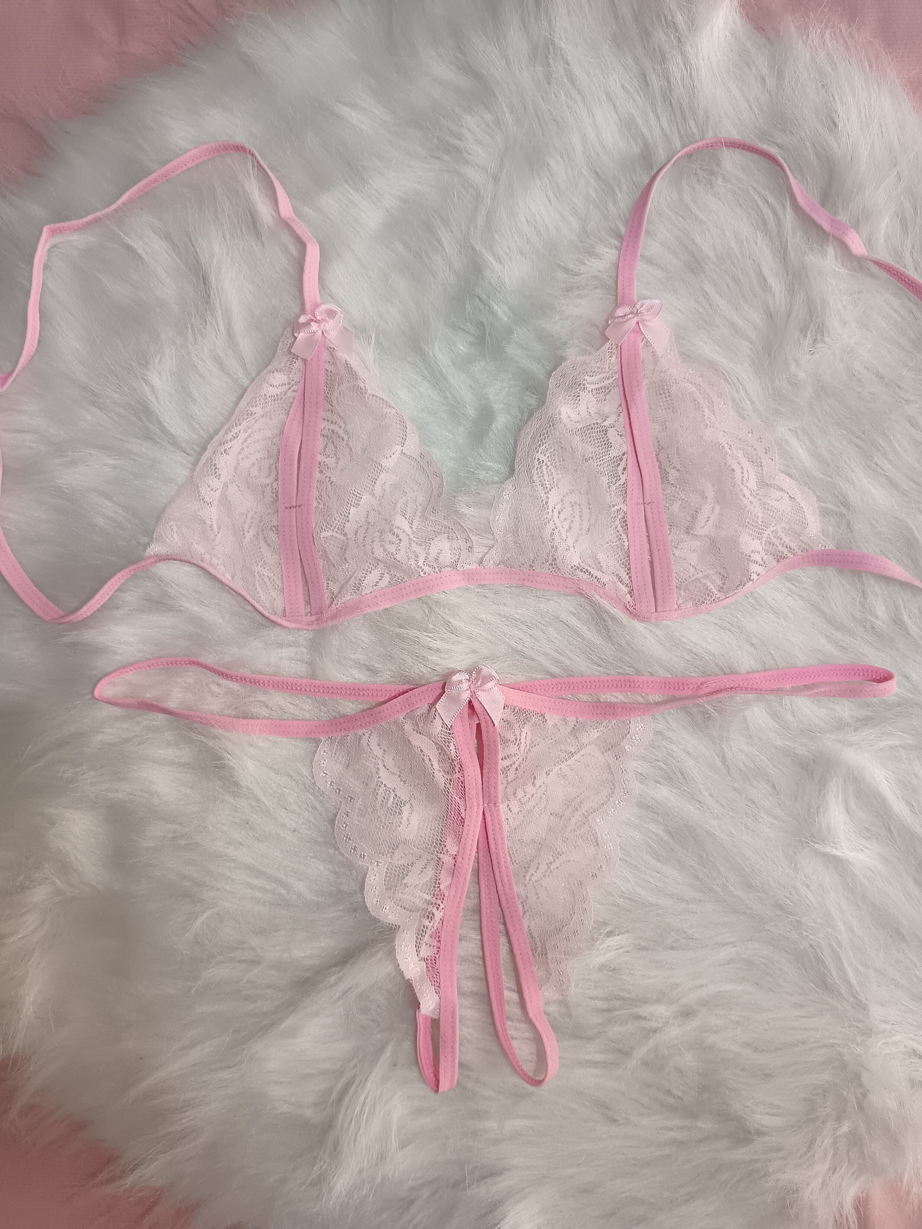 Conjunto de lencería de tul para mujer con pantalones con abertura seductora