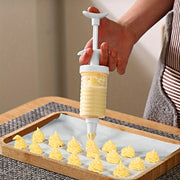 8-Piece Cake Decorating Nozzle Set for Professional Baking and Restaurant Use