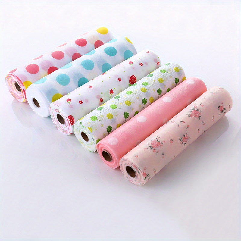 LattBy ning suv o'tkazmaydigan va namlikka chidamli javon qoplamasi bilan yuzalaringizni himoya qiling. Ushbu yopishqoq bo'lmagan, tozalash oson bo'lgan tortma mato oshxona shkaflari, poyabzal saqlash va boshqa ko'plab joylar uchun juda mos keladi.