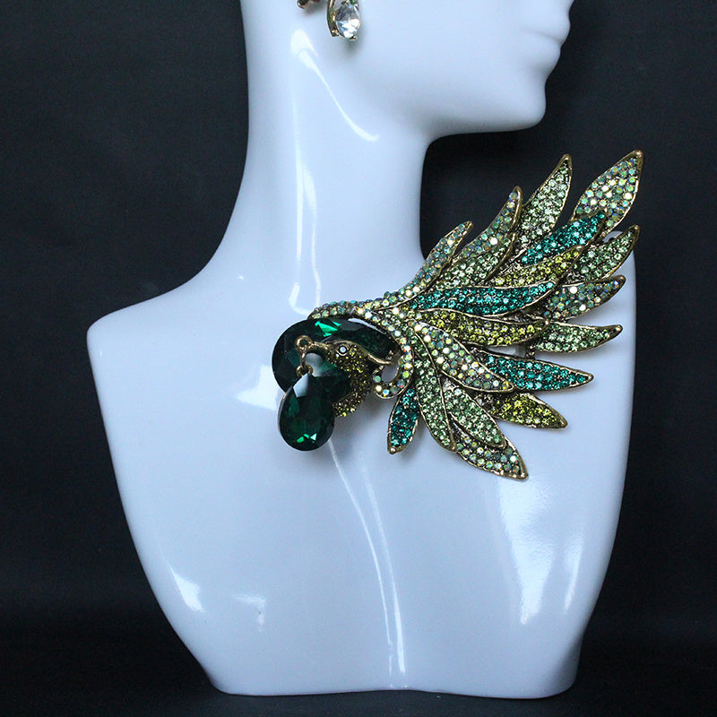 Broche en forma de mariposa azul con rhinestones para vestidos y trajes de mujer