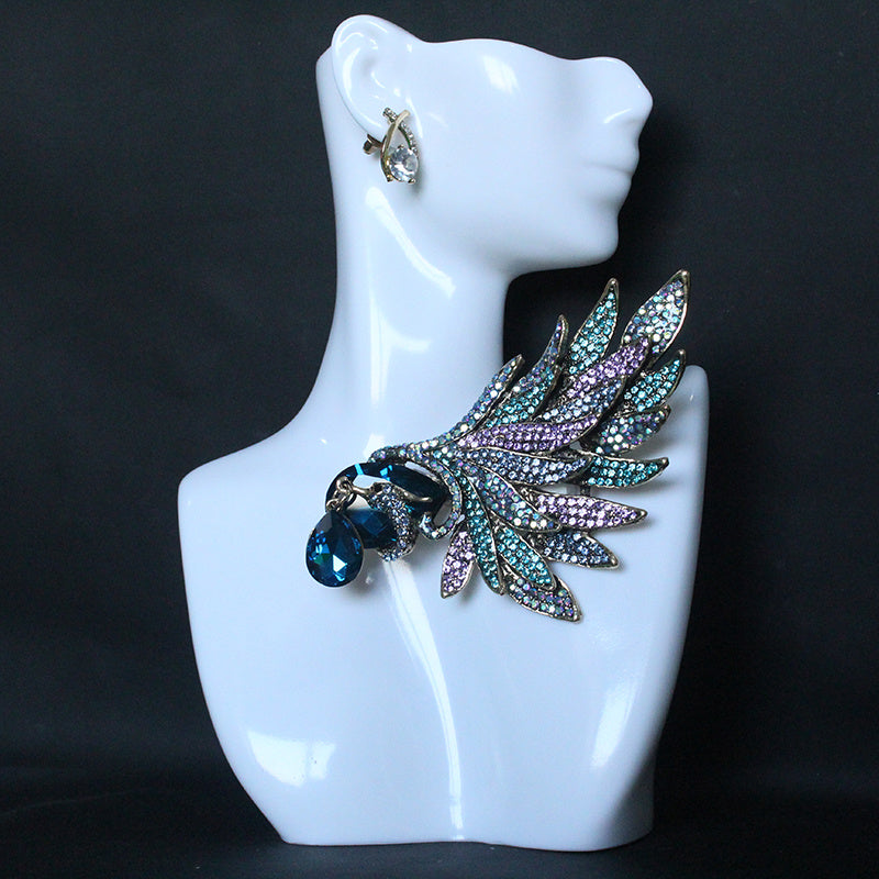 Broche en forma de mariposa azul con rhinestones para vestidos y trajes de mujer