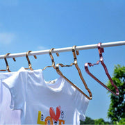 Juego de 10 perchas de metal para ropa con ranuras para los hombros, antideslizantes, secado, organizadores de armario resistentes