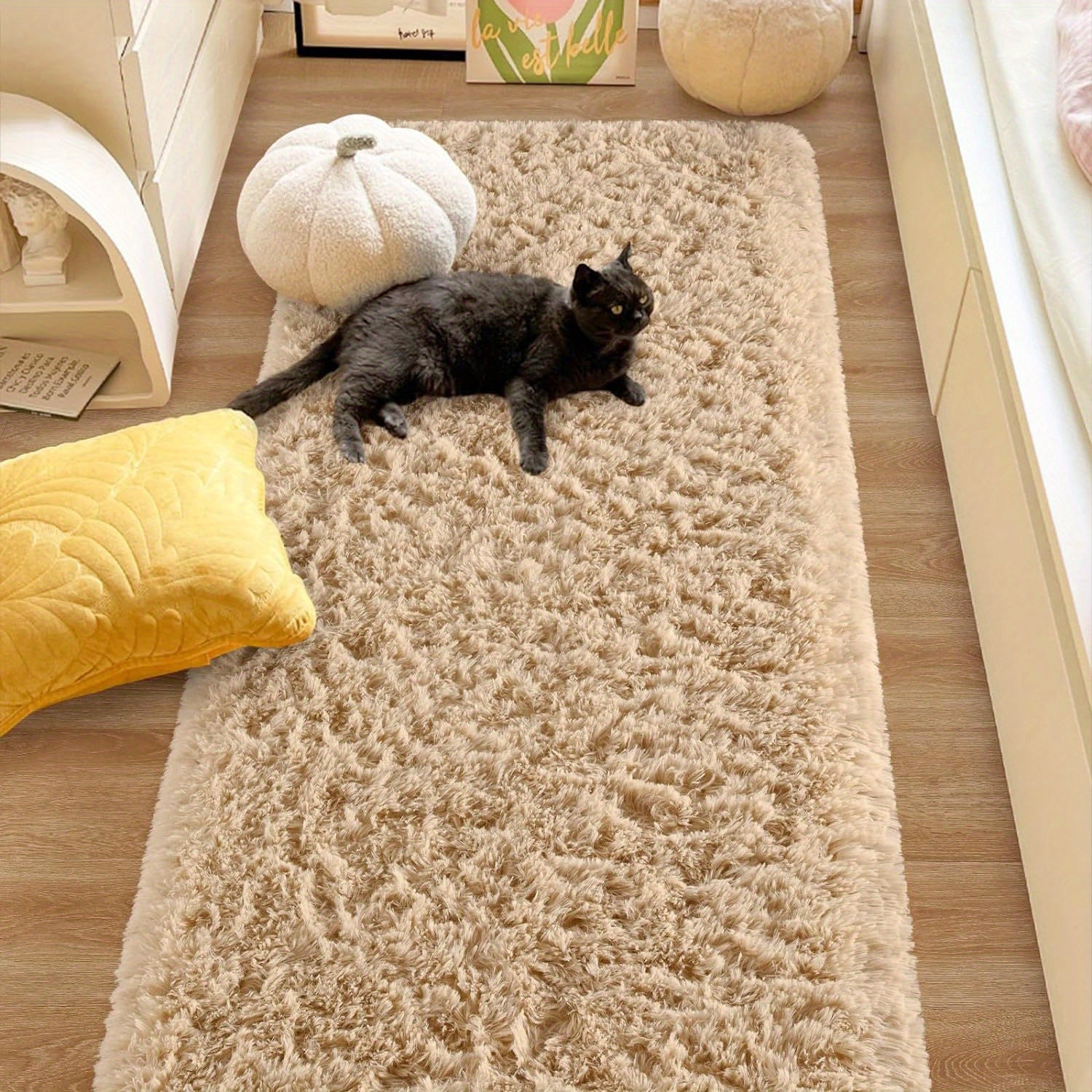 Tie-Dye Gradient Plush Mat for Living Room Bedroom Nursery Soft and Easy to Clean