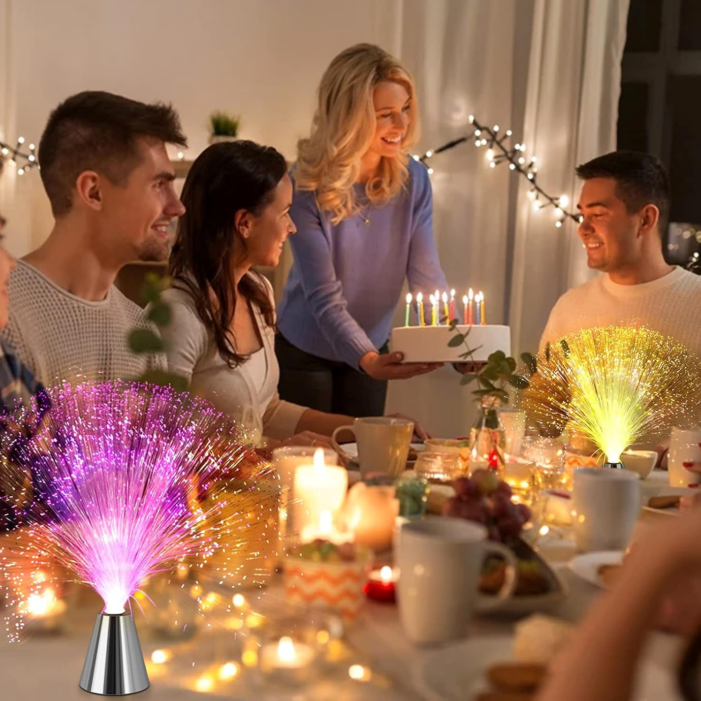 Оптоволоконная лампа с изменением цвета LED, конусное основание, работающая от батареек для создания успокаивающего освещения.