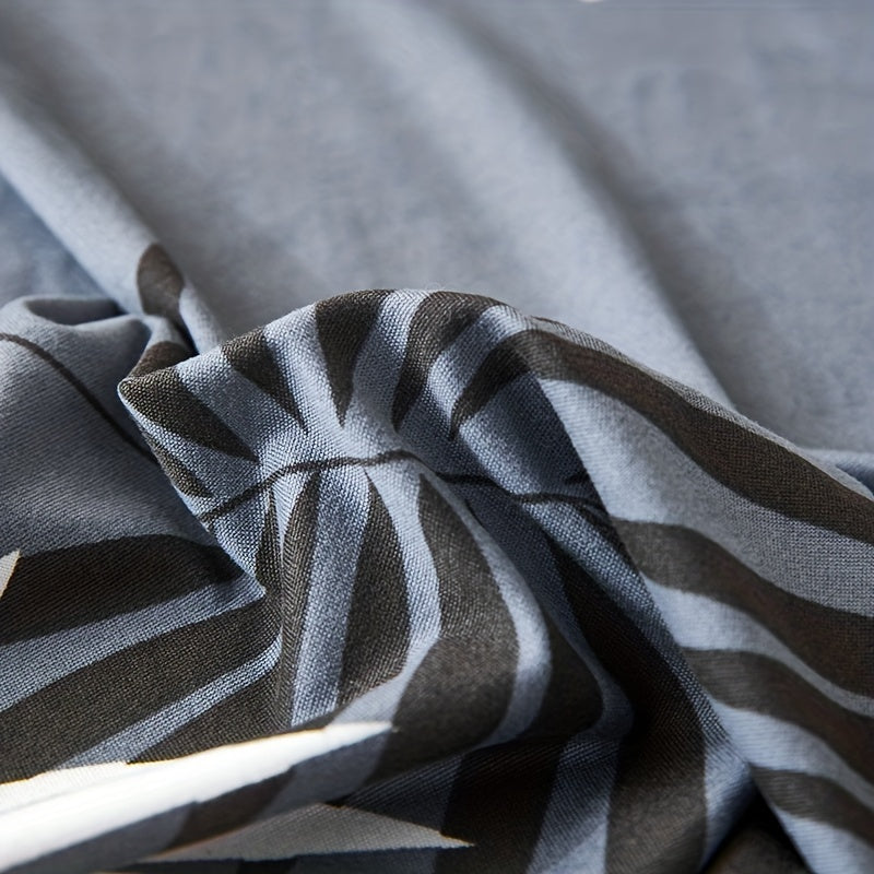 Современный чехол для дивана с эластичным закрытием, изготовленный на 95% из полиэстера и на 5% из спандекса. Машинная стирка, активная печать и качественная строчка. Подходит для кресел и секционных диванов, вес ткани 100-120 г/м².