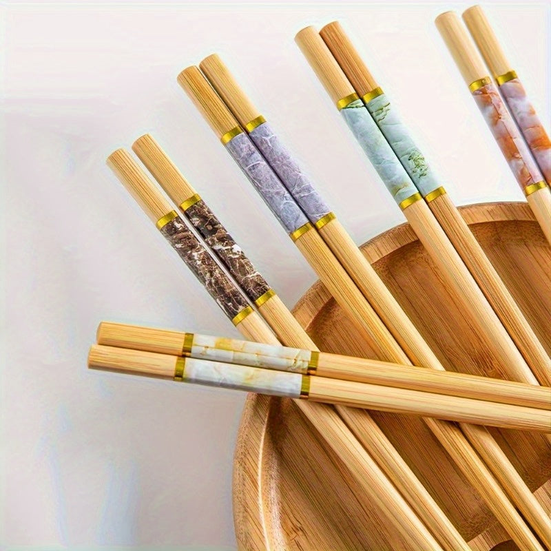 Family Set of 5 Pairs Bamboo Crackle Print Chopsticks for Chinese Cuisine