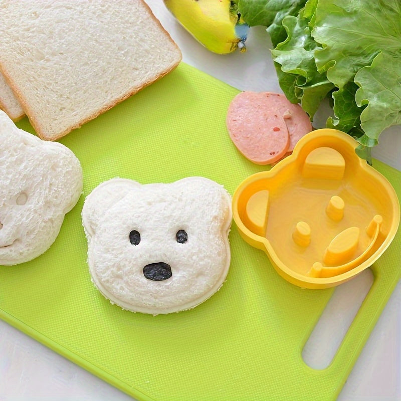 Cartoon Bear Sandwich Knives and Sealers Non-Stick Cookie Cutters Baking Molds
