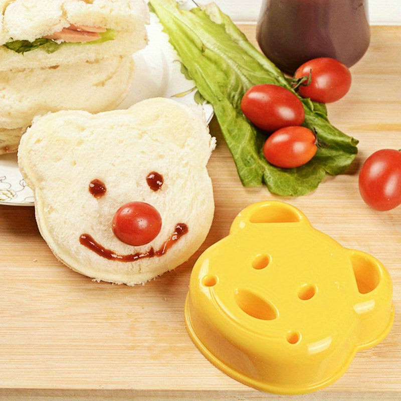 Cartoon Bear Sandwich Knives and Sealers Non-Stick Cookie Cutters Baking Molds