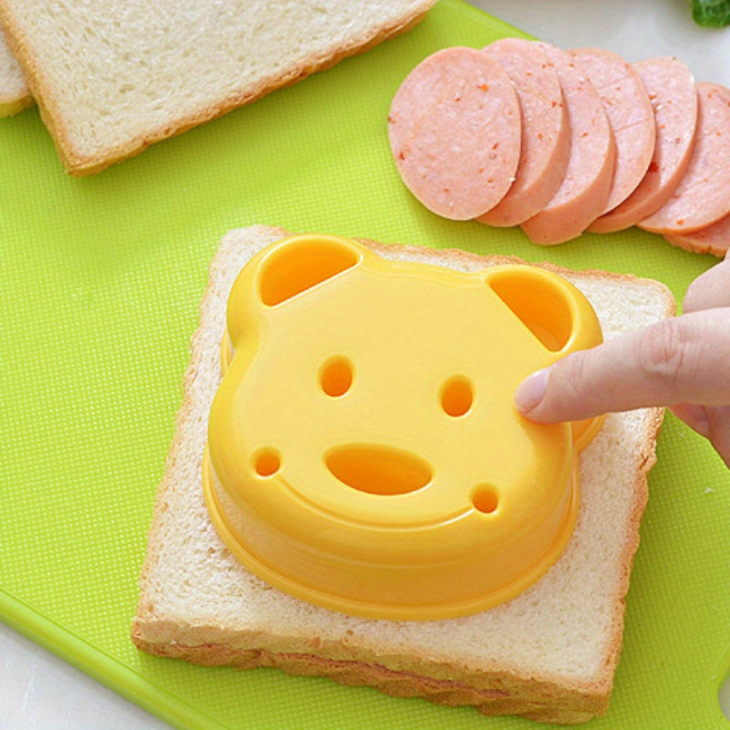 Cartoon Bear Sandwich Knives and Sealers Non-Stick Cookie Cutters Baking Molds