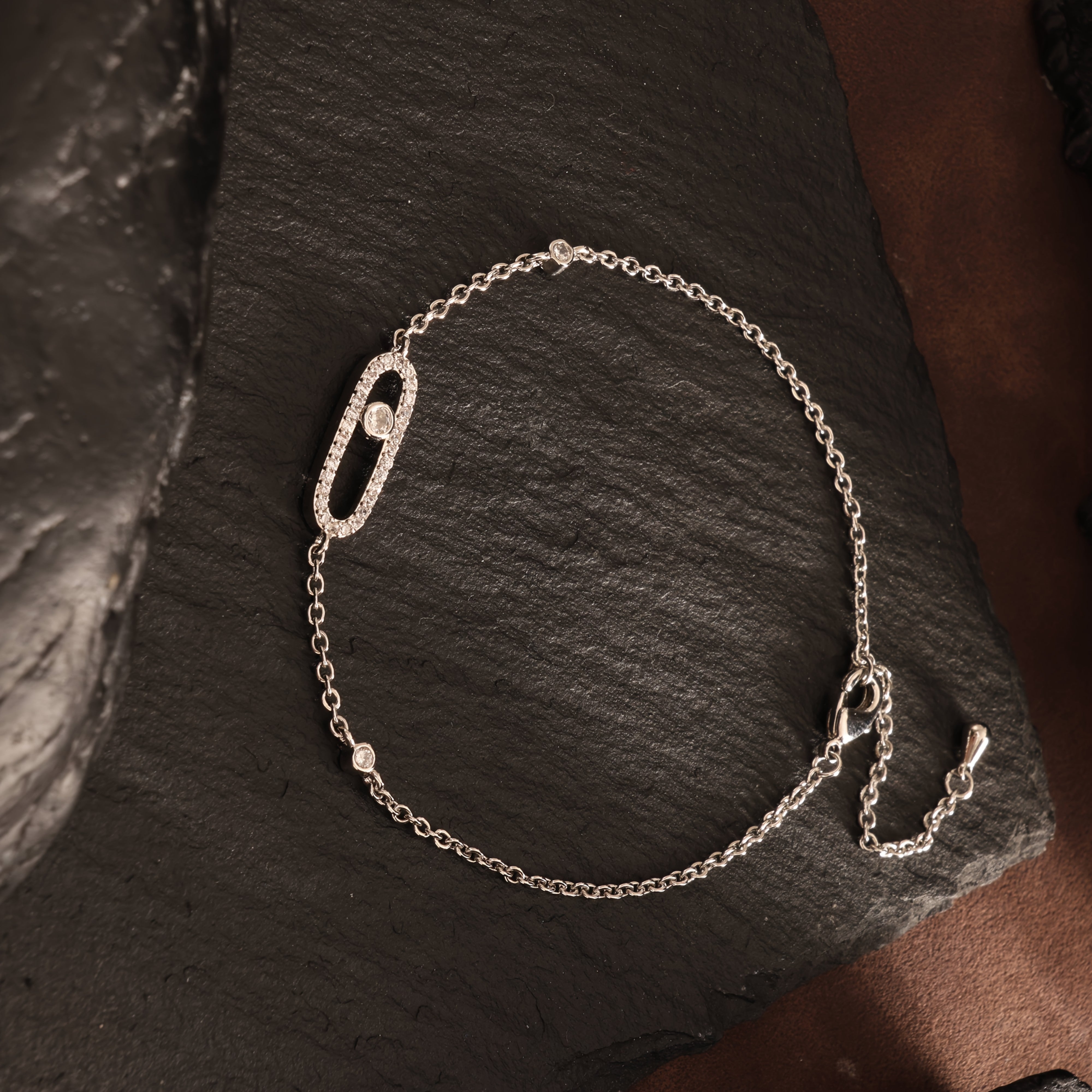 Women's Copper Bracelet with Synthetic Zirconia Elegant Jewelry for Daily Wear and Parties