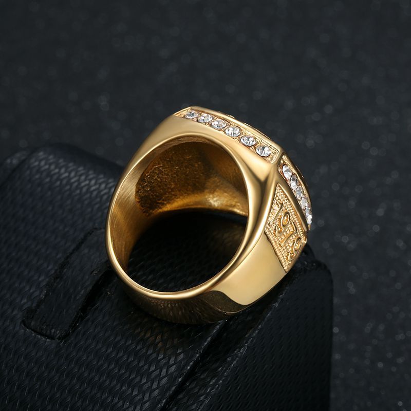 Men's Titanium Steel Eagle Pattern Ring Vacuum Golden Plated Jewelry