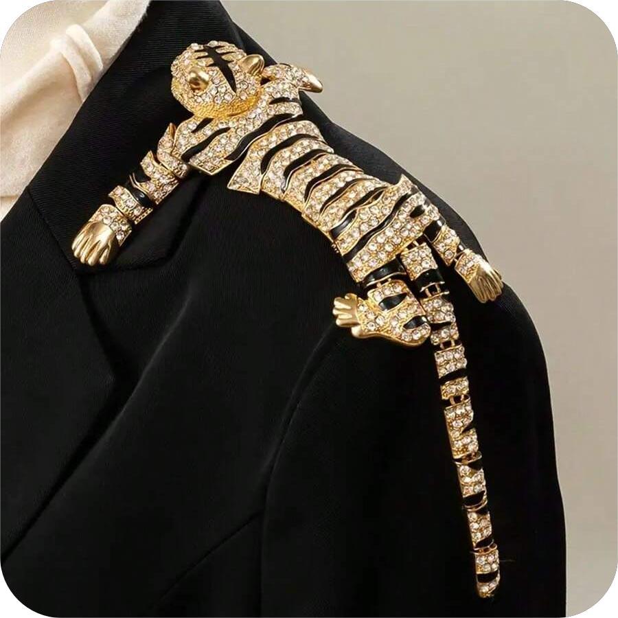 Tiger Shaped Rhinestone Brooch Pin for Sweater Chain Pendant Jewelry