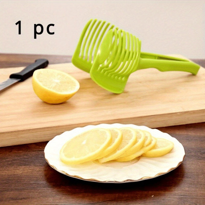 Qattiq, ko‘p funksiyali oshxona kesgich asbob, dumaloq meva qisqichlari bilan oson pomidor bo‘laklash uchun.