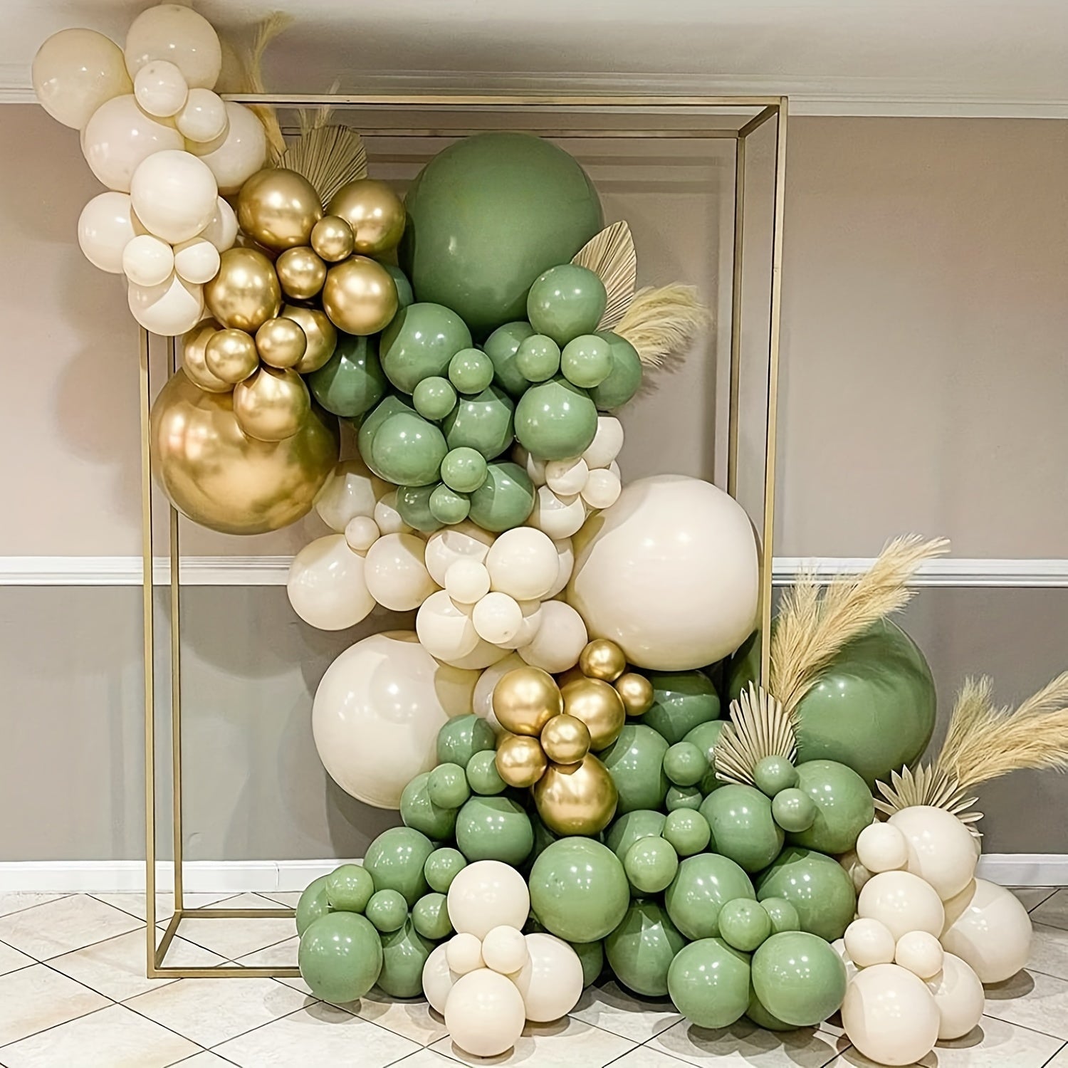 30-Piece Green White Gold Confetti Latex Balloons for Weddings Birthdays and Celebrations