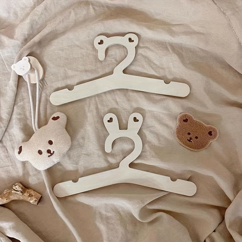 Set of 5 Wooden Children's Clothes Hangers Cartoon Baby Non-Slip Storage Organizers