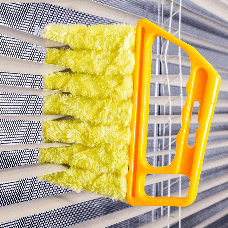 Washable Window Cleaning Brush with Microfibers for Dust and Blind Cleaning
