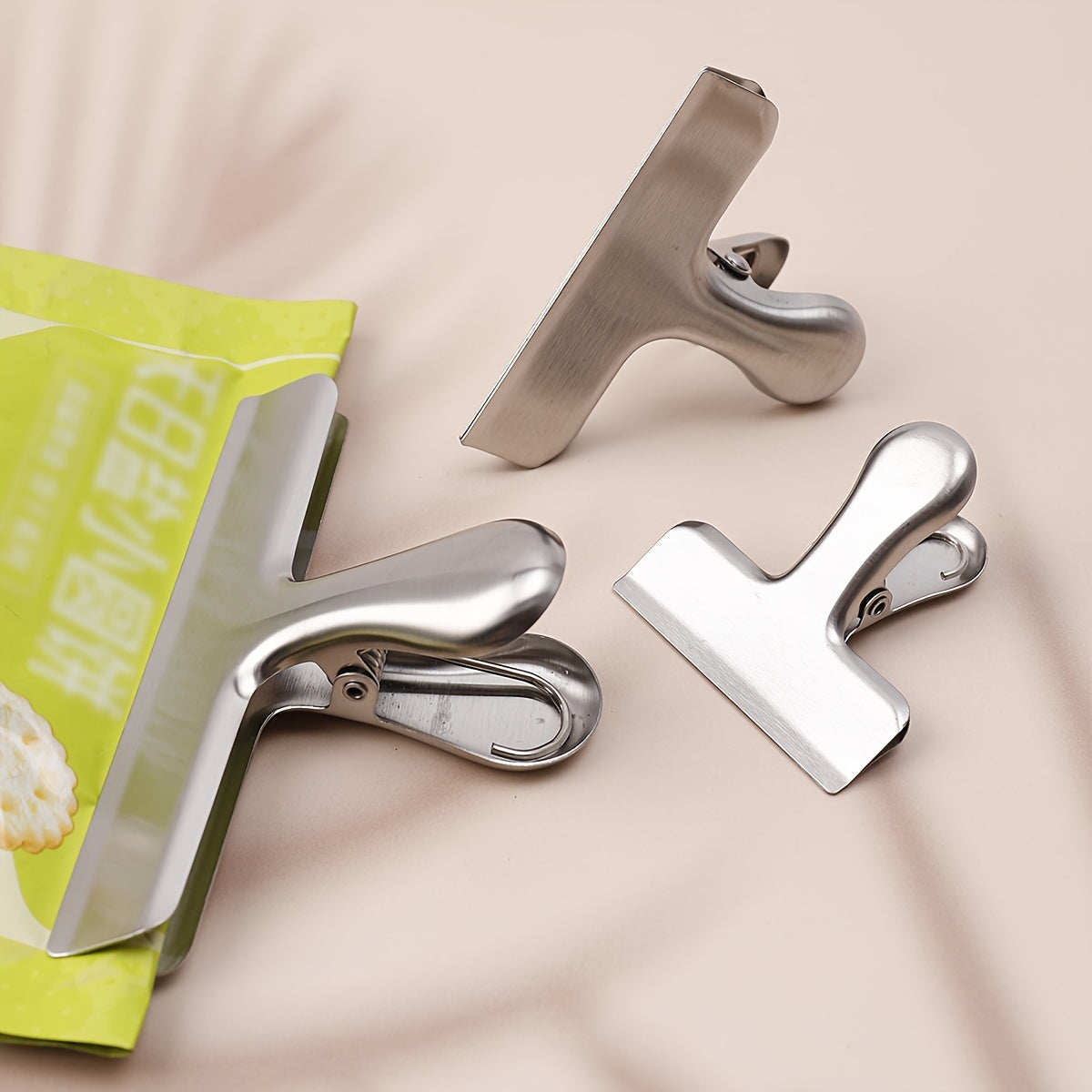 3 ta zanglamas po'latdan yasalgan oziq-ovqat muhrlash kliplari to'plami, ko'p maqsadli T-shaklidagi oshxona asboblari, uyda oziq-ovqatni yangi saqlash uchun snack sumkalarini muhrlash uchun ideal