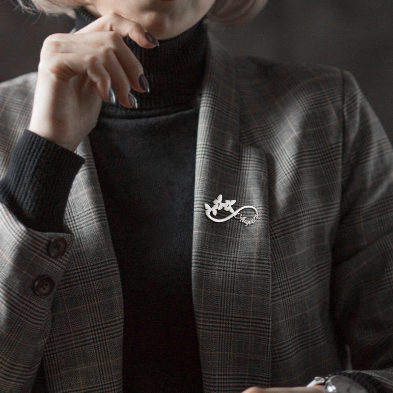 Broche de mariposa de acero inoxidable personalizado con pin de nombre personalizado para camisas, regalo para mamá