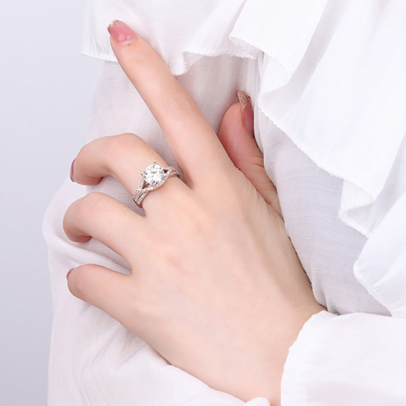 Vintage Moissanite uzuk 2 karat 18K oltin qoplangan kumush ayollar zargarlik buyumlari