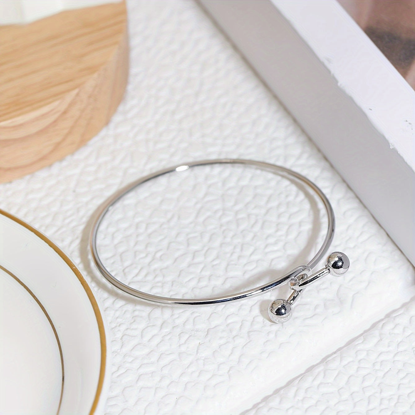 Zinc Alloy Curtain Holdback Set with 2 Ball Decorations, Strong Stylish Tiebacks for Living Room Office Home