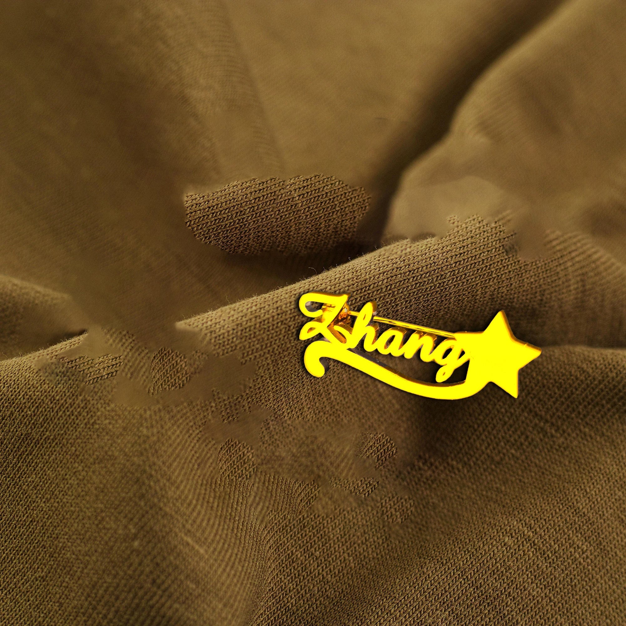 Stainless Steel Custom Name Brooch for Women Men Gift for Mom Dad Bridesmaid