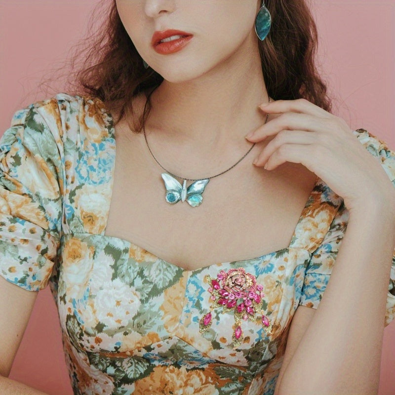 Green Rose Women's Rhinestone Brooch Pin with Stylish Design