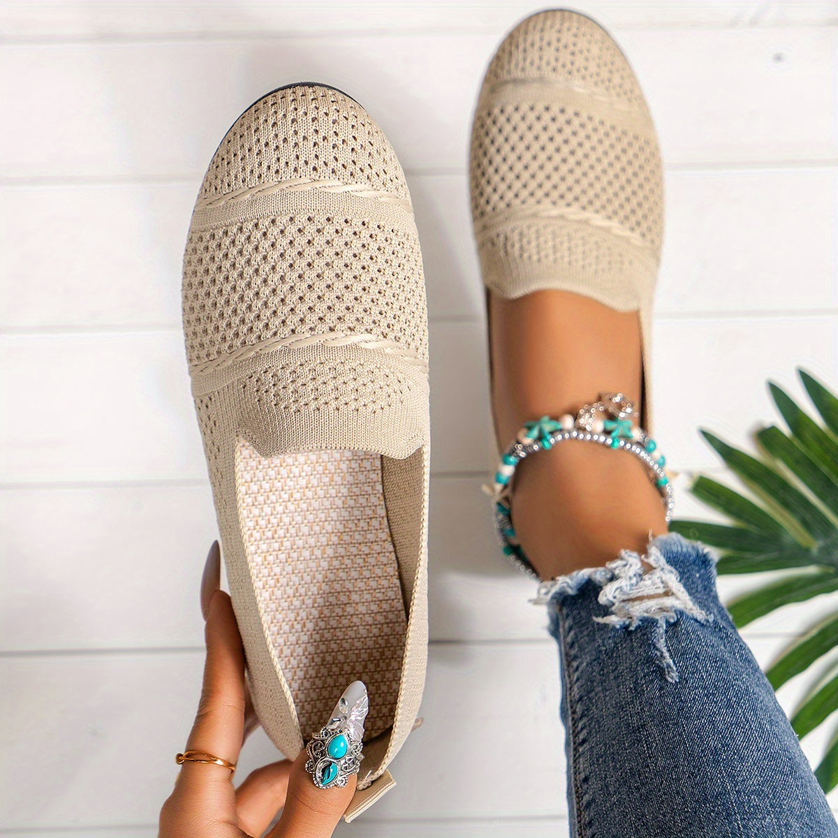 Mocasines slip-on de punto beige para mujer, cómodos y planos para todas las estaciones