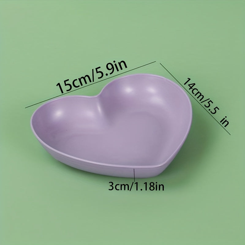 Set of 5 Heart-Shaped Plastic Snack Dishes with Storage Box for Fruit Desserts and Cake