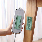 2 ta O'z-o'zidan yopishadigan devor rozetka tashkilotchilari - Iz qoldirmaydi, O'zingizning uyingizni tartibli va toza saqlang, oson kabel boshqaruvi bilan, kabellar, tutqichlar va qurilmalarni saqlash uchun mukammal.