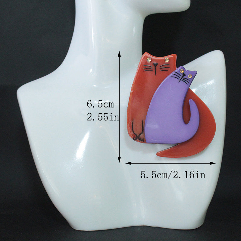 Vintage-Inspired Acrylic Brooch with Personalized Animal Bust Design Cute Simple Style Medieval Fashion Accessory