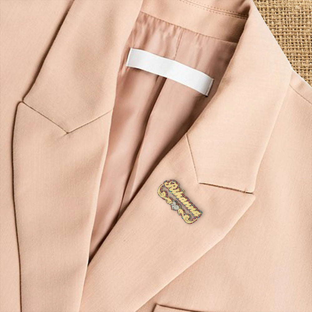 Брошь-табличка из акрила для женщин, на заказ, подарочный значок для лацкана, украшение