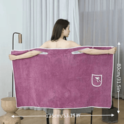 Мягкий, водопоглощающий, утолщённый халат для взрослых, носимый как банное полотенце.