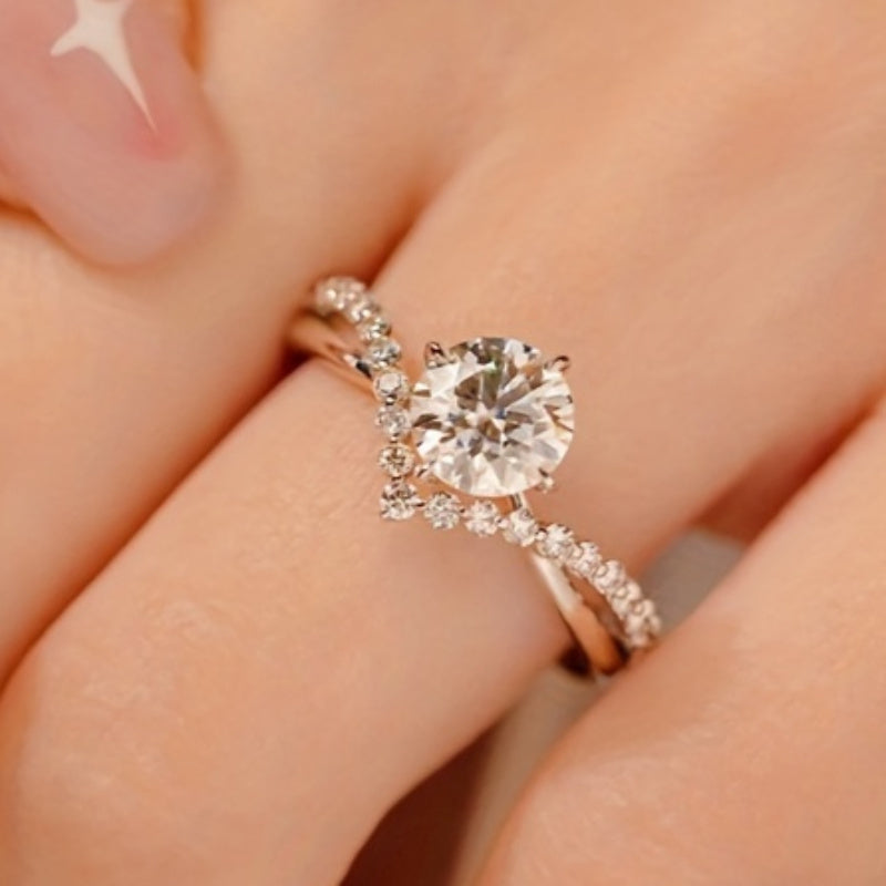 Sterling Silver Moissanite Engagement Ring 1 Carat Round Cut V-Shaped Wedding Band Gold Plated