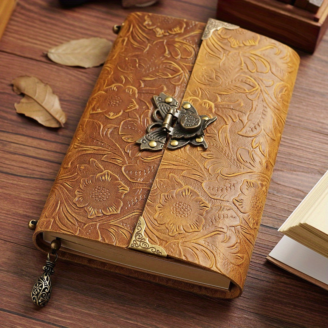 Cowhide Retro Notebook 200 Pages Faux Leather Sketching Writing School Supplies