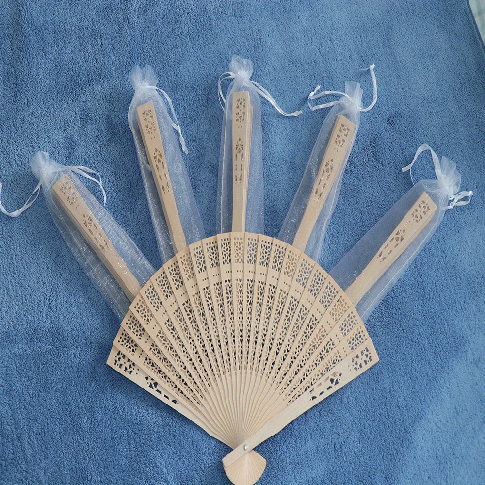 Personalized Carved Wood Wedding Fans 70 80 100pcs Bridal Party Gift with Organza Bag