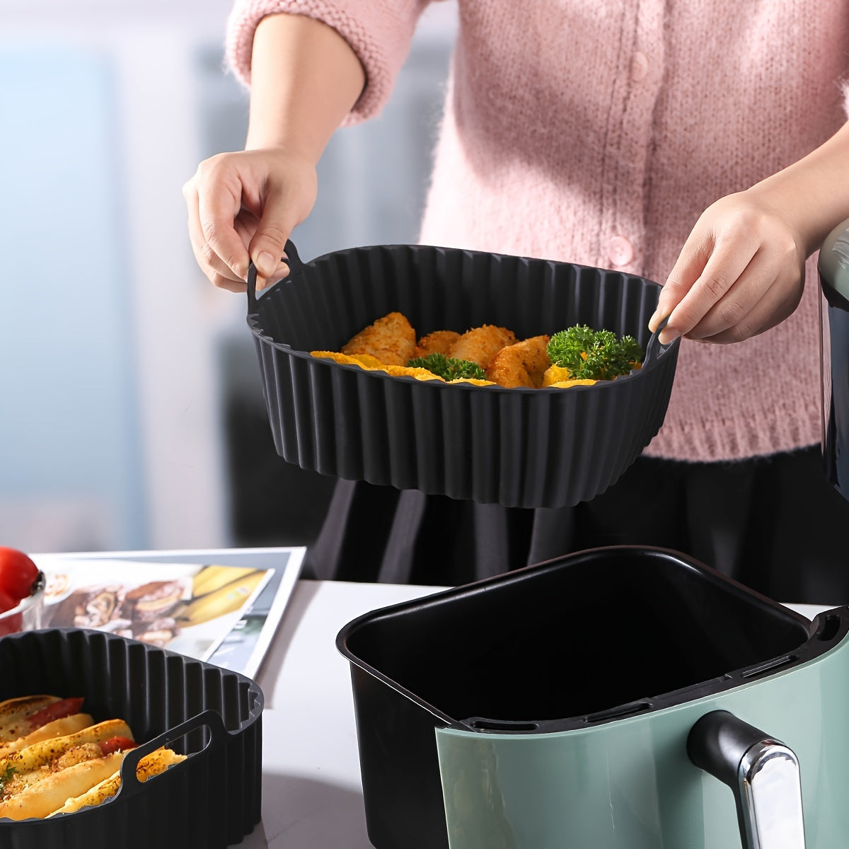Colorful Reusable Silicone Air Fryer Liner 20.32cm Square Fits 4-7 Qt Oven Microwave Safe