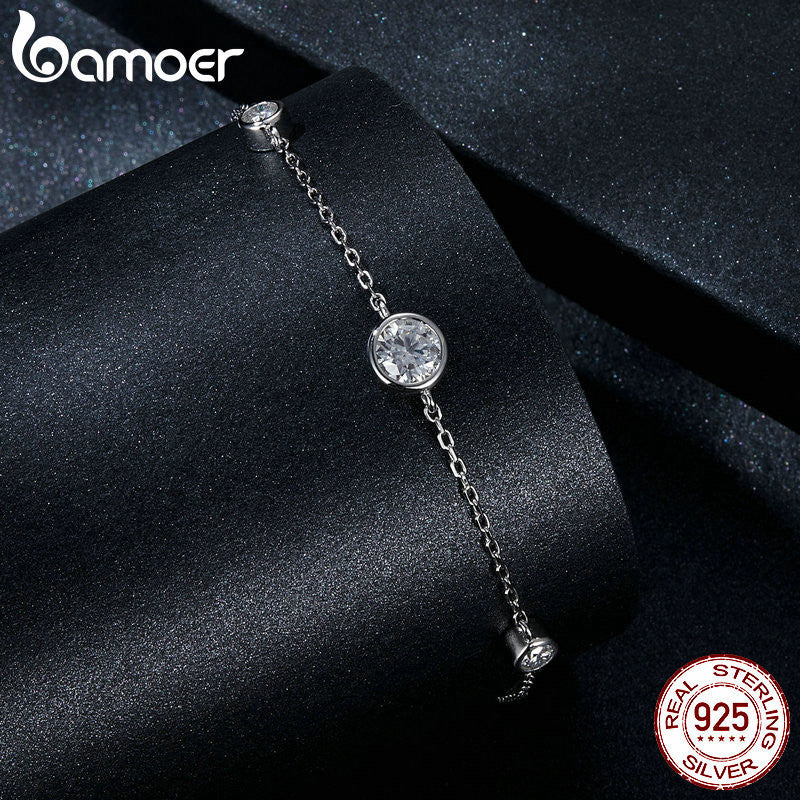 0.5ct va 0.1ct toshlar bilan zamonaviy Moissanite bilaguzuk, 925 sterling kumushdan tayyorlangan - Har kuni kiyish uchun yoki unga sovg'a sifatida ideal