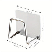 Qaynoq po'latdan yasalgan idish yuvish cho'tkasi uchun idish sovutgich va drenaj qismi bilan oshxona tartibi