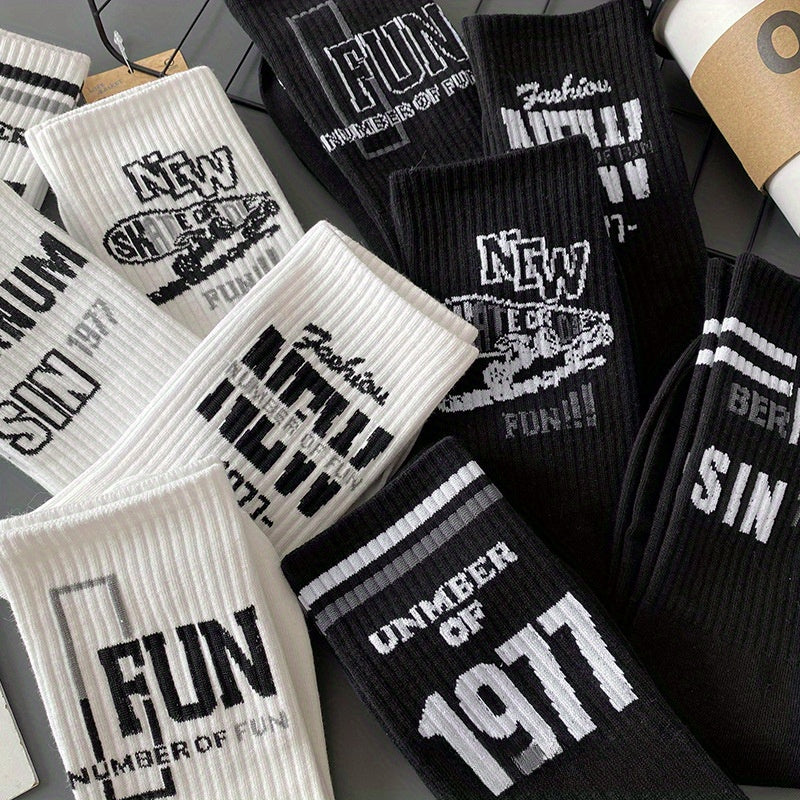 Men's Mid-Tube Socks Casual Alphabet Pattern Polyester Spandex Comfortable