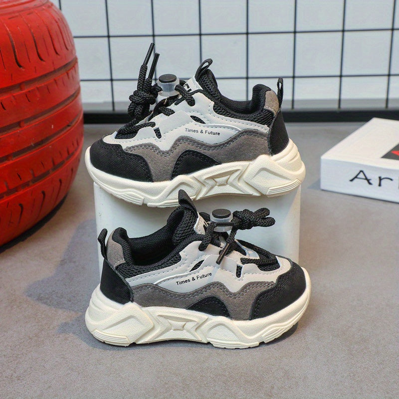 Boys' Low Top Breathable Casual Sneakers for Running and Walking