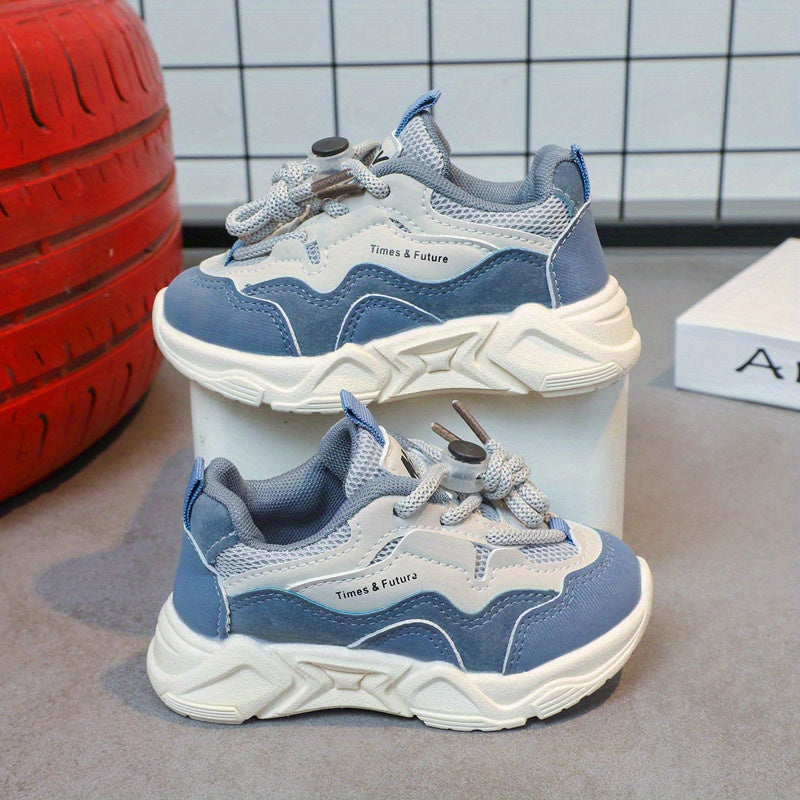 Boys' Low Top Breathable Casual Sneakers for Running and Walking