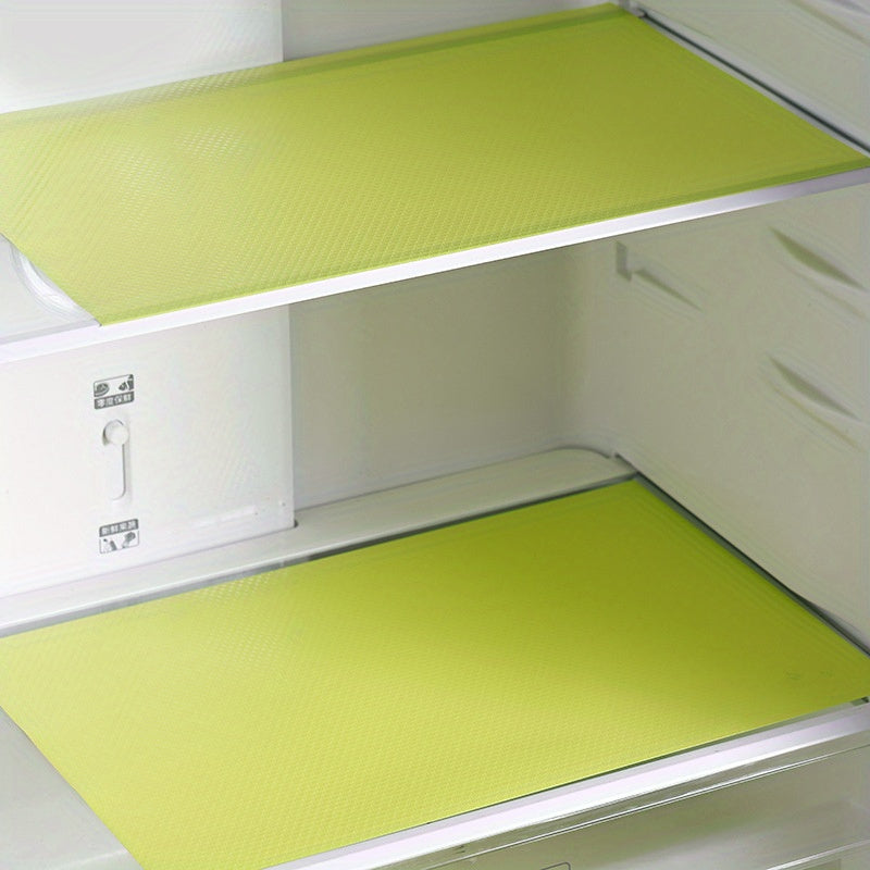 4 ta oson tozalanadigan oshxona qoplamalari: uzoq muddatli, yog'ga chidamli, yuvish oson va suv o'tkazmaydigan - muzlatgich, javonlar, shkaflar, tortmalar va boshqalar uchun mukammal