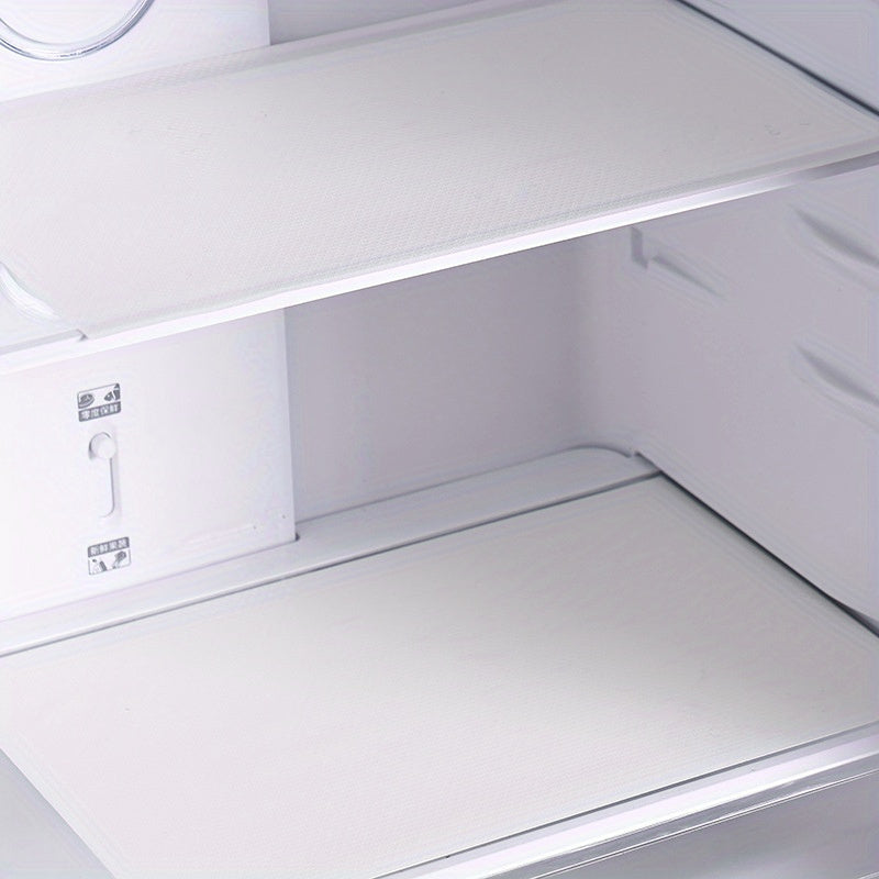 4 ta oson tozalanadigan oshxona qoplamalari: uzoq muddatli, yog'ga chidamli, yuvish oson va suv o'tkazmaydigan - muzlatgich, javonlar, shkaflar, tortmalar va boshqalar uchun mukammal