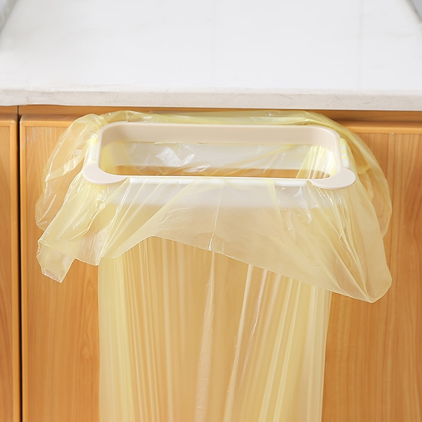 Zamonaviy Plastik Axlat Qoplari Uskunasi: Axlat Qoplarini Shkaf Eshiklarida Tashkil Qiling - Joyni Tejaydigan Dizayn, 18.29sm x 11.94sm - Oshxona va Hammom uchun Mukammal, Kichik Joylar uchun Qisqa Axlat Qutisi