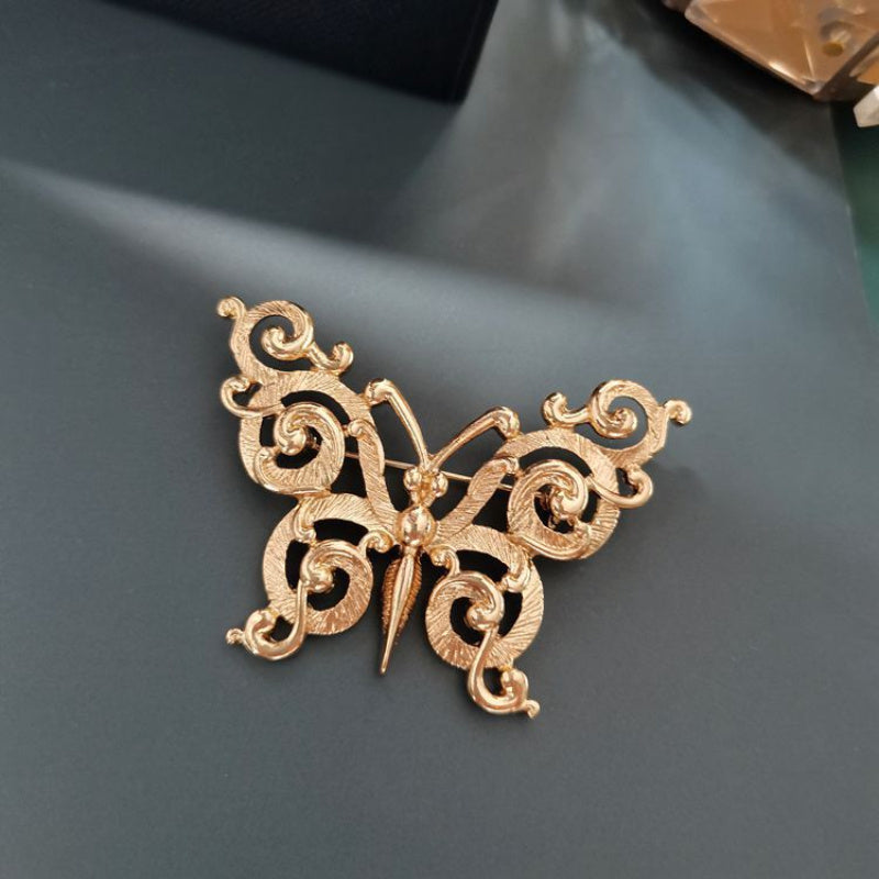 Antique Finish Butterfly Brooch Pin Vintage Style Alloy Jewelry for Corsage and Accessory