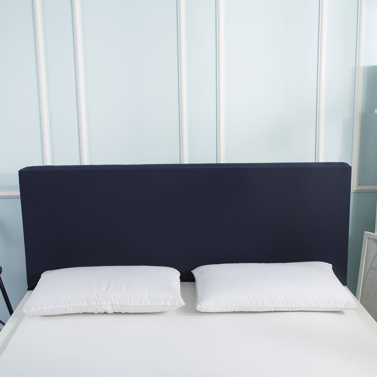 To'siqdan himoyalangan, qulay bosh qopqog'i, yotoqxona bezatishiga mos keladi va o'rnatish va parvarish qilish oson.